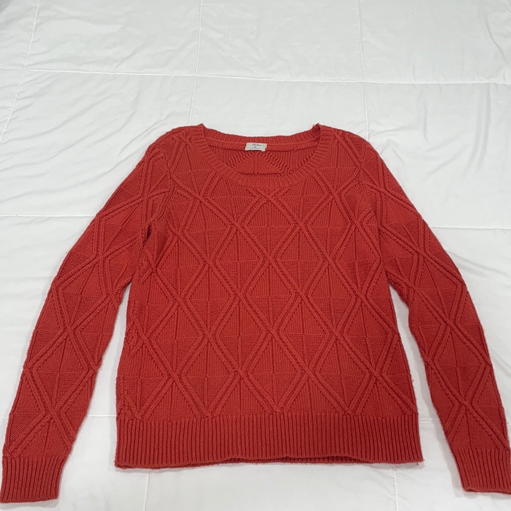 MW•Burnt orange sweater